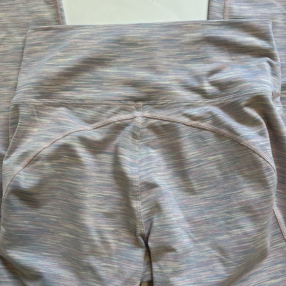 Outdoor Voices Super Bloom Freeform Athletic Leggings Watercolor 7/8 length Sz S - Picture 8 of 11